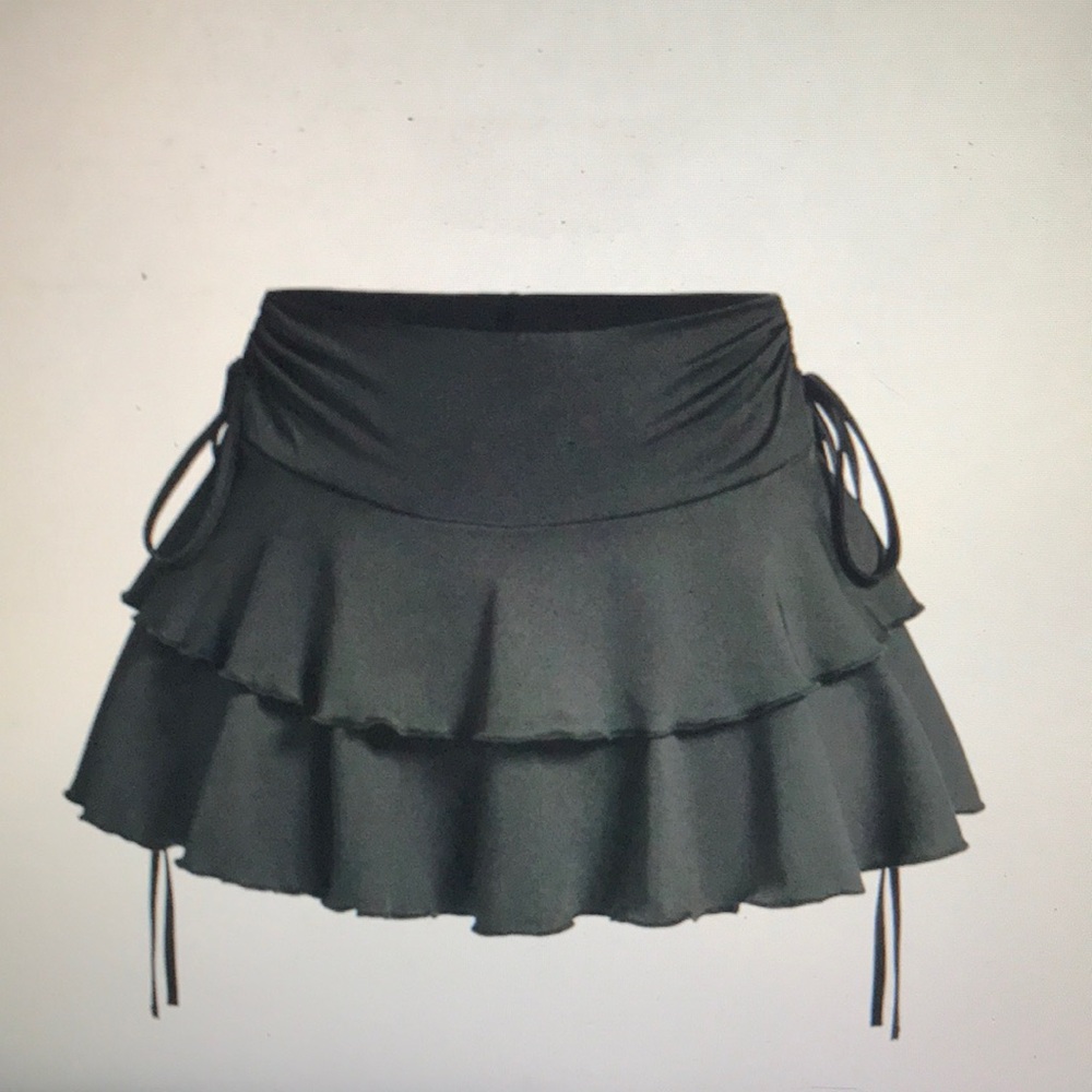 Elegant Black Tiered Skirt